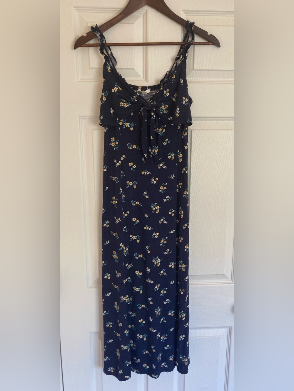 Navy Floral Midi Dress with Tie Front (size 4/S)